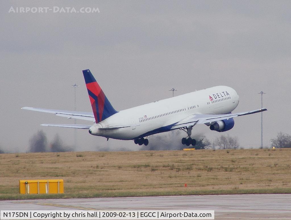 N175DN, 1990 Boeing 767-332 C/N 24803, Delta