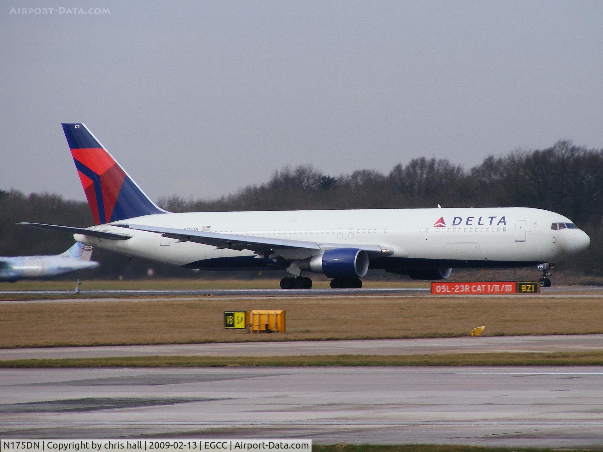 N175DN, 1990 Boeing 767-332 C/N 24803, Delta