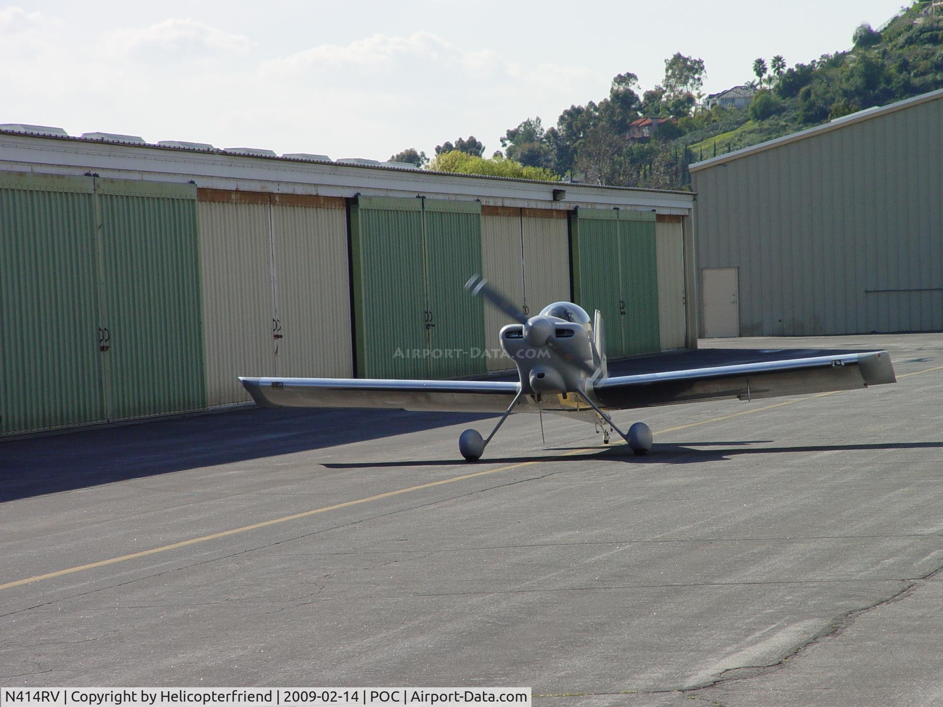 N414RV, 2004 Vans RV-4 C/N 4180, Warming up, getting ready to taxi