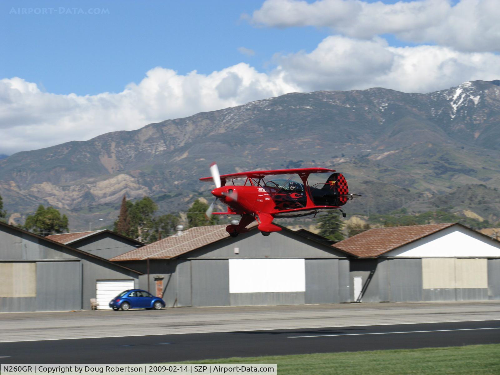 N260GR, 1984 Christen Pitts S-2B Special C/N 5059, 1984 Christen PITTS S-2B ex 'Havoc', Lycoming AEIO-540 260 Hp, high speed low pass over Rwy 22 looking at the camera