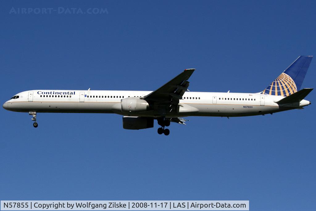 N57855, 2004 Boeing 757-324 C/N 32814, visitor