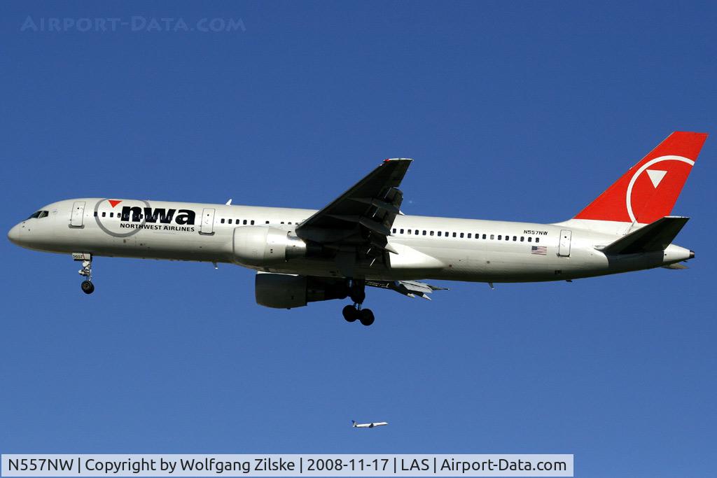 N557NW, 2002 Boeing 757-251 C/N 33393, visitor