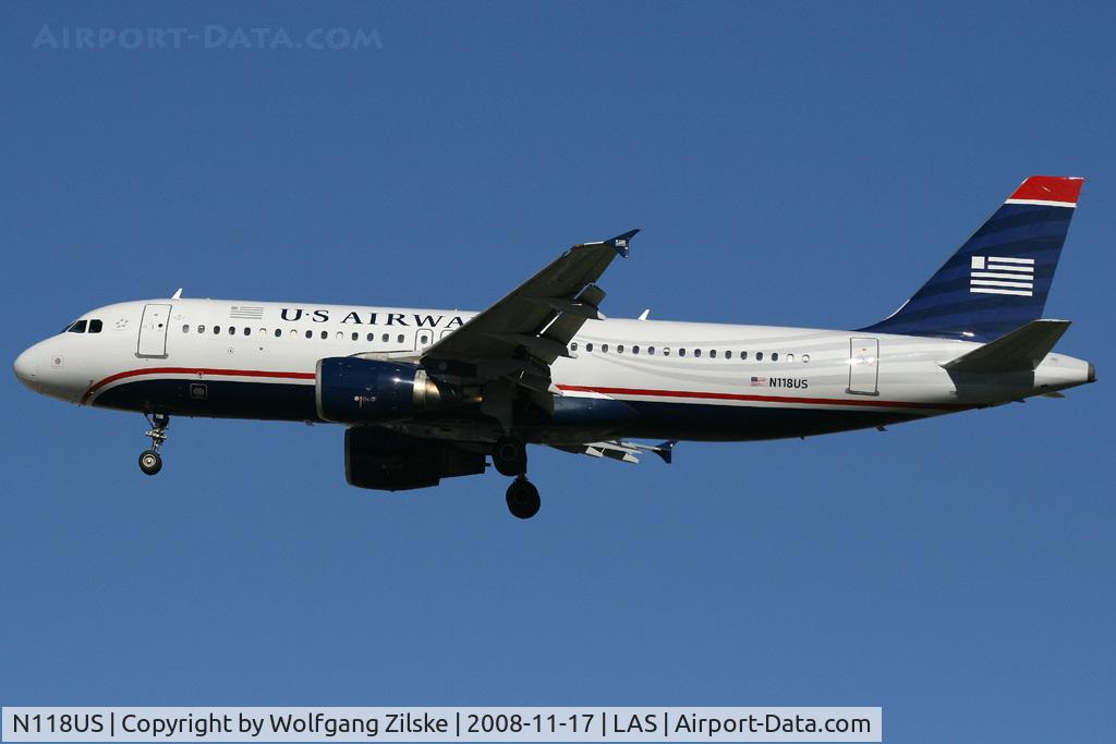 N118US, 2000 Airbus A320-214 C/N 1264, visitor