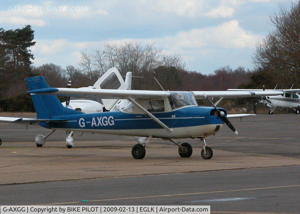 G-AXGG, 1969 Reims F150J C/N 0440, WAITING FOR FUEL