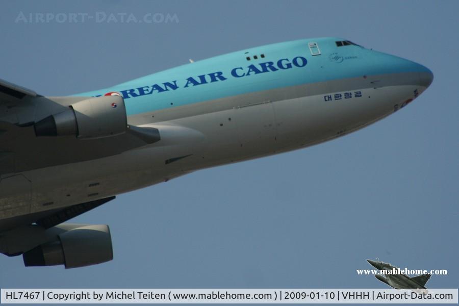 HL7467, 2001 Boeing 747-4B5F/SCD C/N 27073, Korean Air Cargo