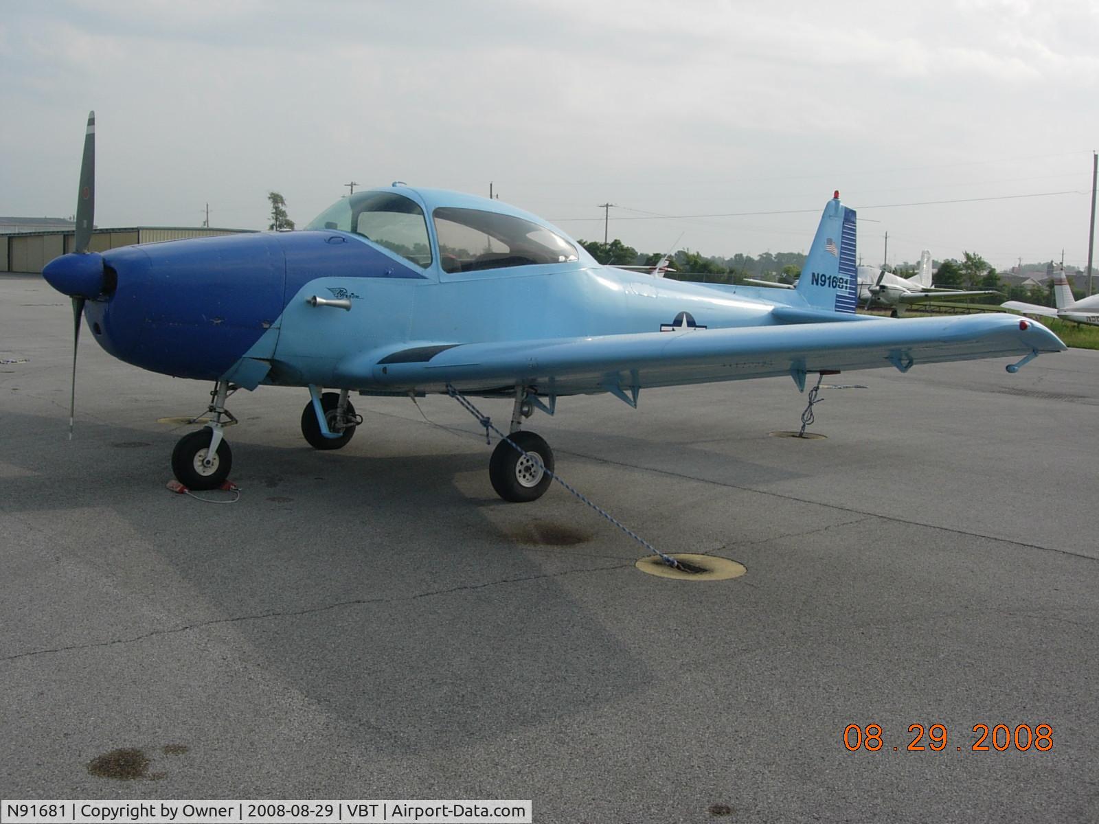 N91681, 1946 North American Navion (NA-145) C/N NAV-4-426, Sitting on the ramp at my new home in Arkansas
