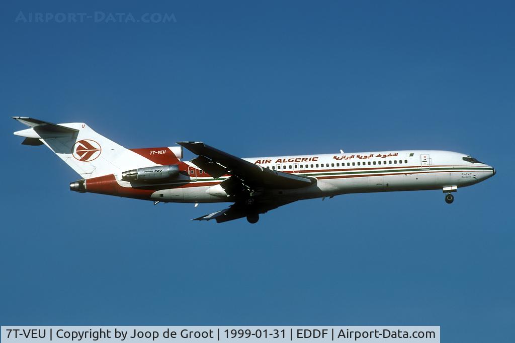 7T-VEU, 1980 Boeing 727-2D6 C/N 22373, landing at Frankfurt