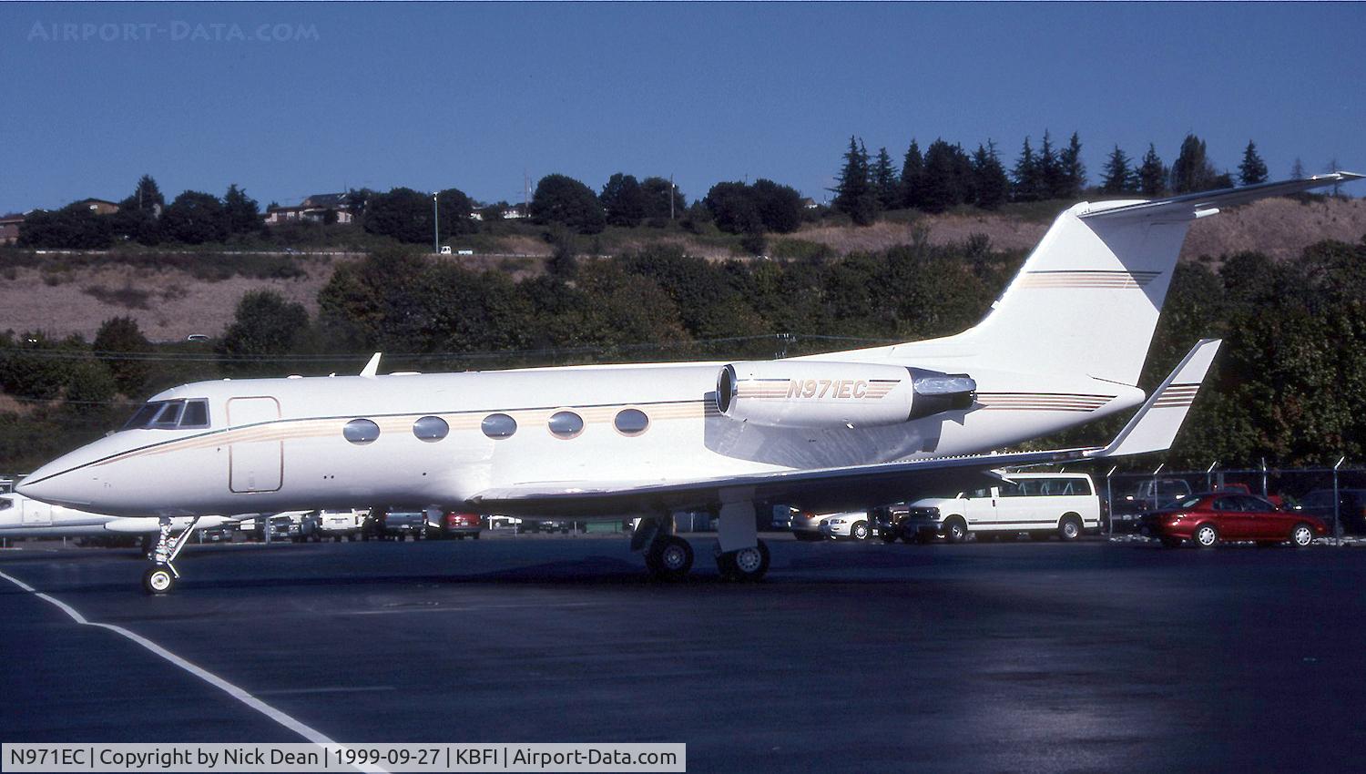 N971EC, 1968 Grumman G1159 Gulfstream IIB C/N 032, KBFI