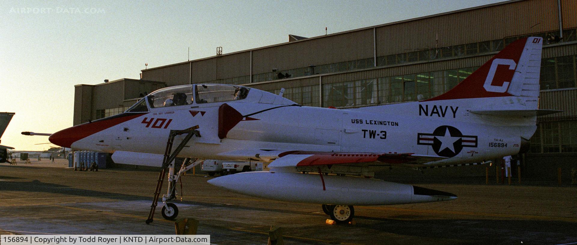 156894, Douglas TA-4J Skyhawk C/N 13987, Point Mugu Airshow