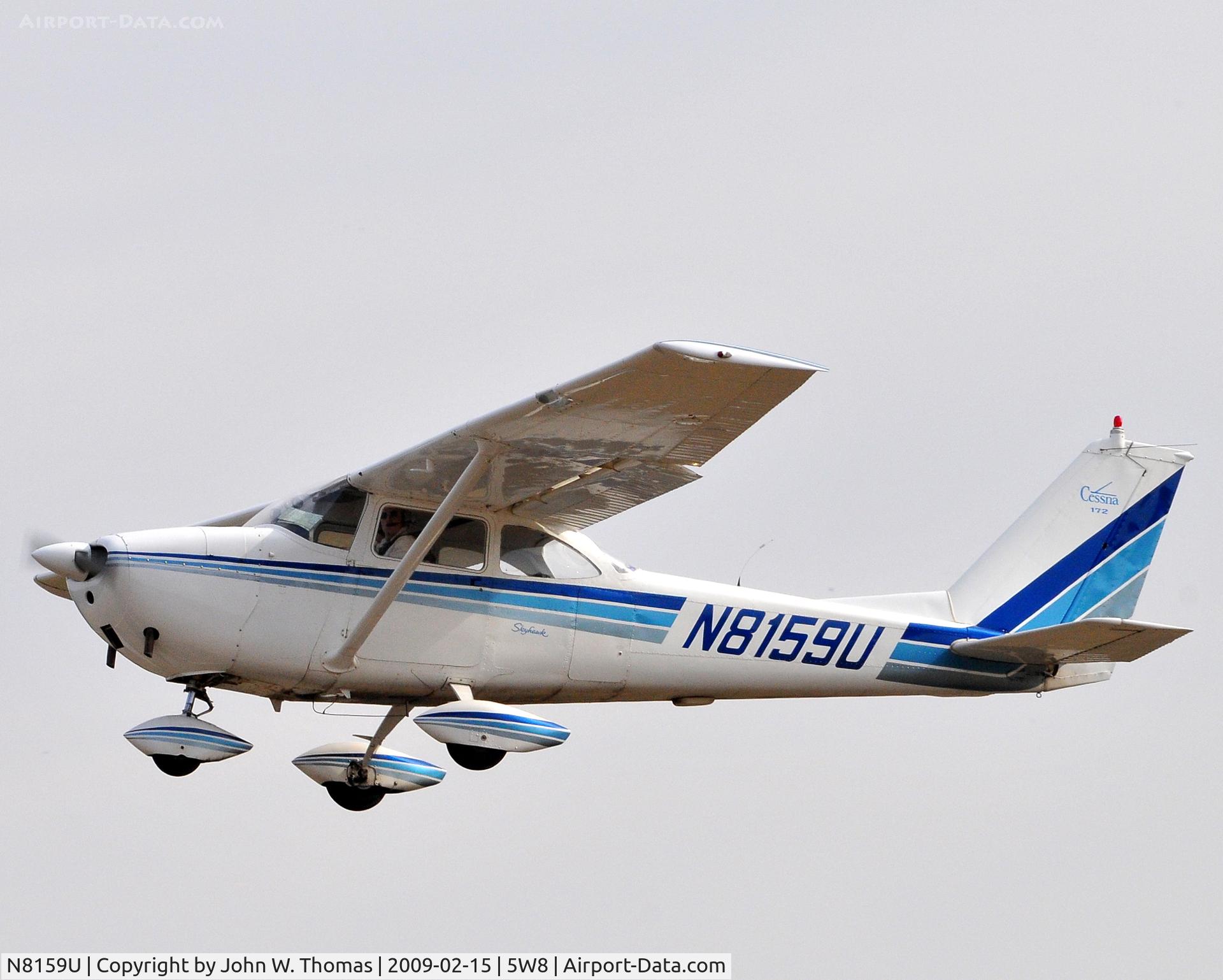 N8159U, 1964 Cessna 172F C/N 17252059, Departing runway 4