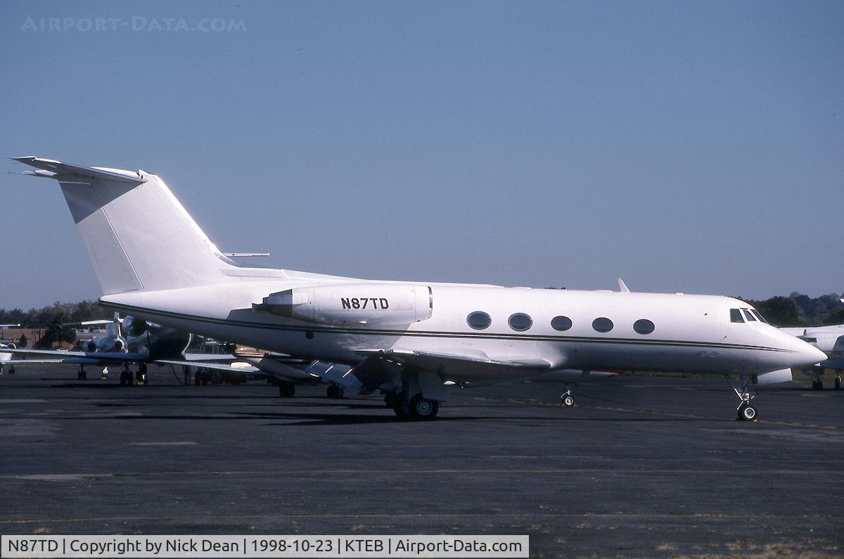 N87TD, 1968 Grumman G-1159 C/N 39, KTEB