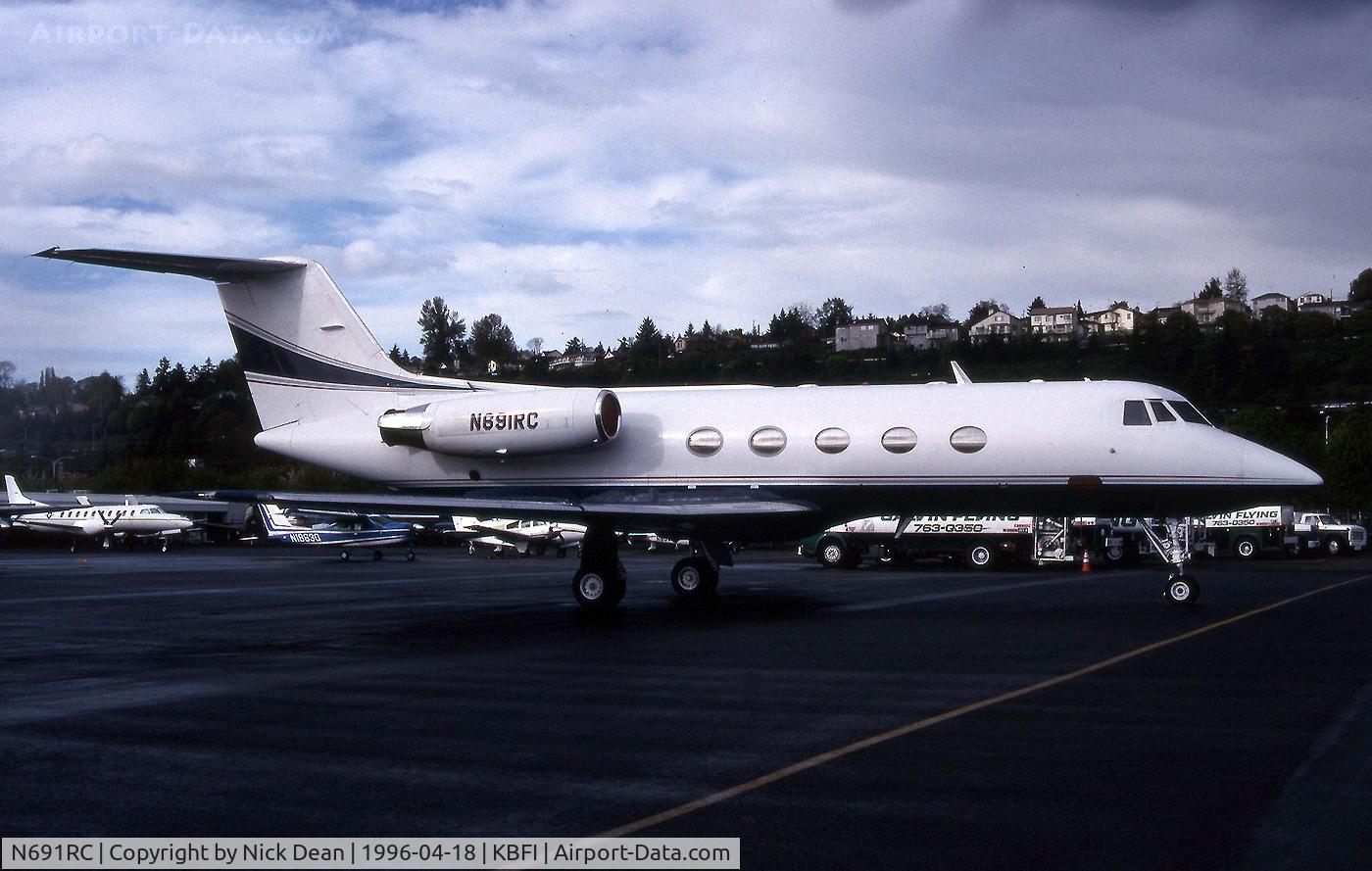 N691RC, 1969 Grumman G-1159 Gulfstream II C/N 043, KBFI