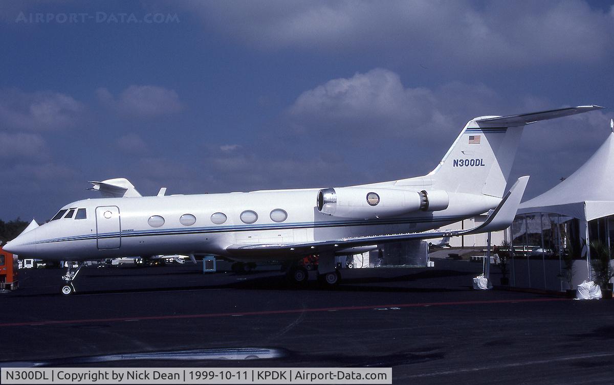 N300DL, 1969 Grumman G1159 Gulfstream IISP C/N 057, KPDK