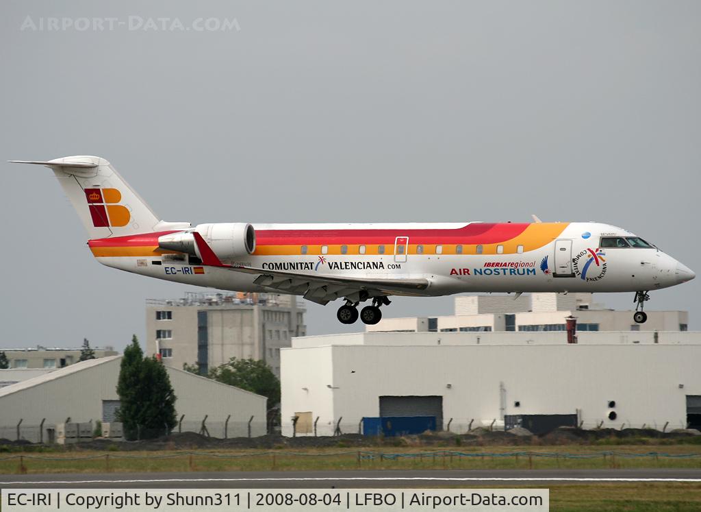 EC-IRI, Bombardier CRJ-200ER (CL-600-2B19) C/N 7851, Landing rwy 32R