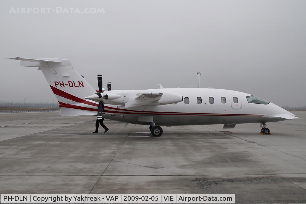 PH-DLN, 2008 Piaggio P-180 Avanti II C/N 1175, Piaggio P180