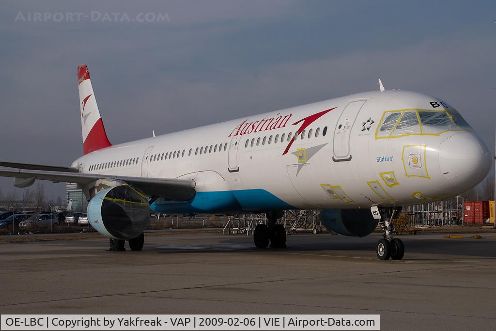 OE-LBC, 1996 Airbus A321-111 C/N 581, Austrian Airlines Airbus 321