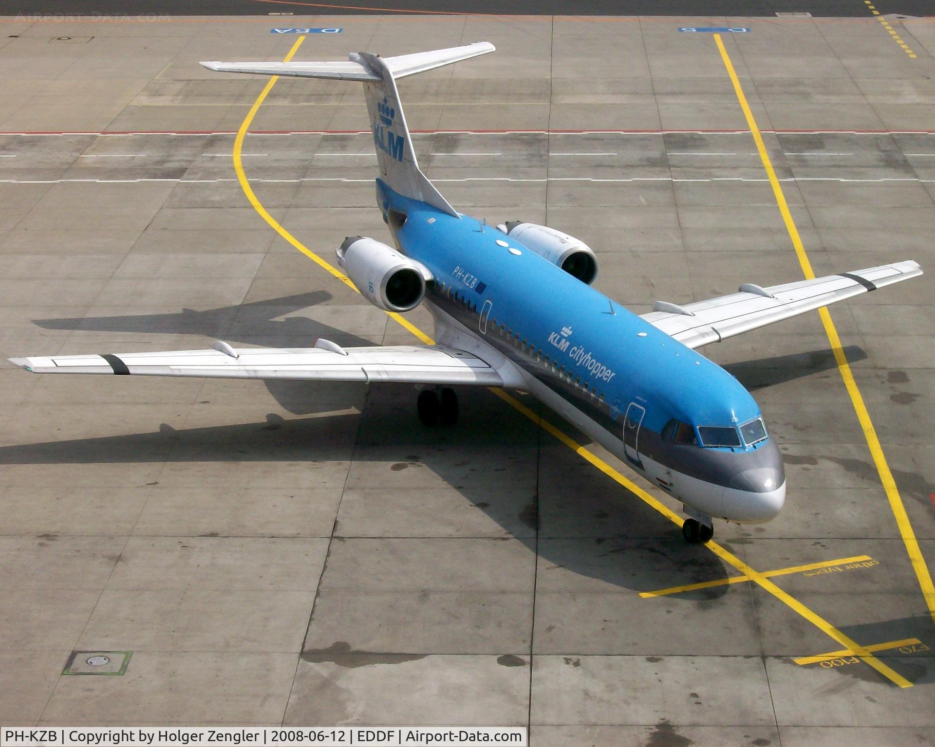 PH-KZB, 1996 Fokker 70 (F-28-070) C/N 11562, Just arrived from the Netherlands