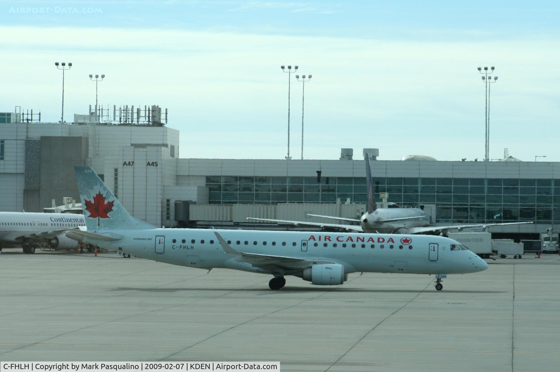 C-FHLH, 2007 Embraer 190AR (ERJ-190-100IGW) C/N 19000068, ERJ 190-100 IGW