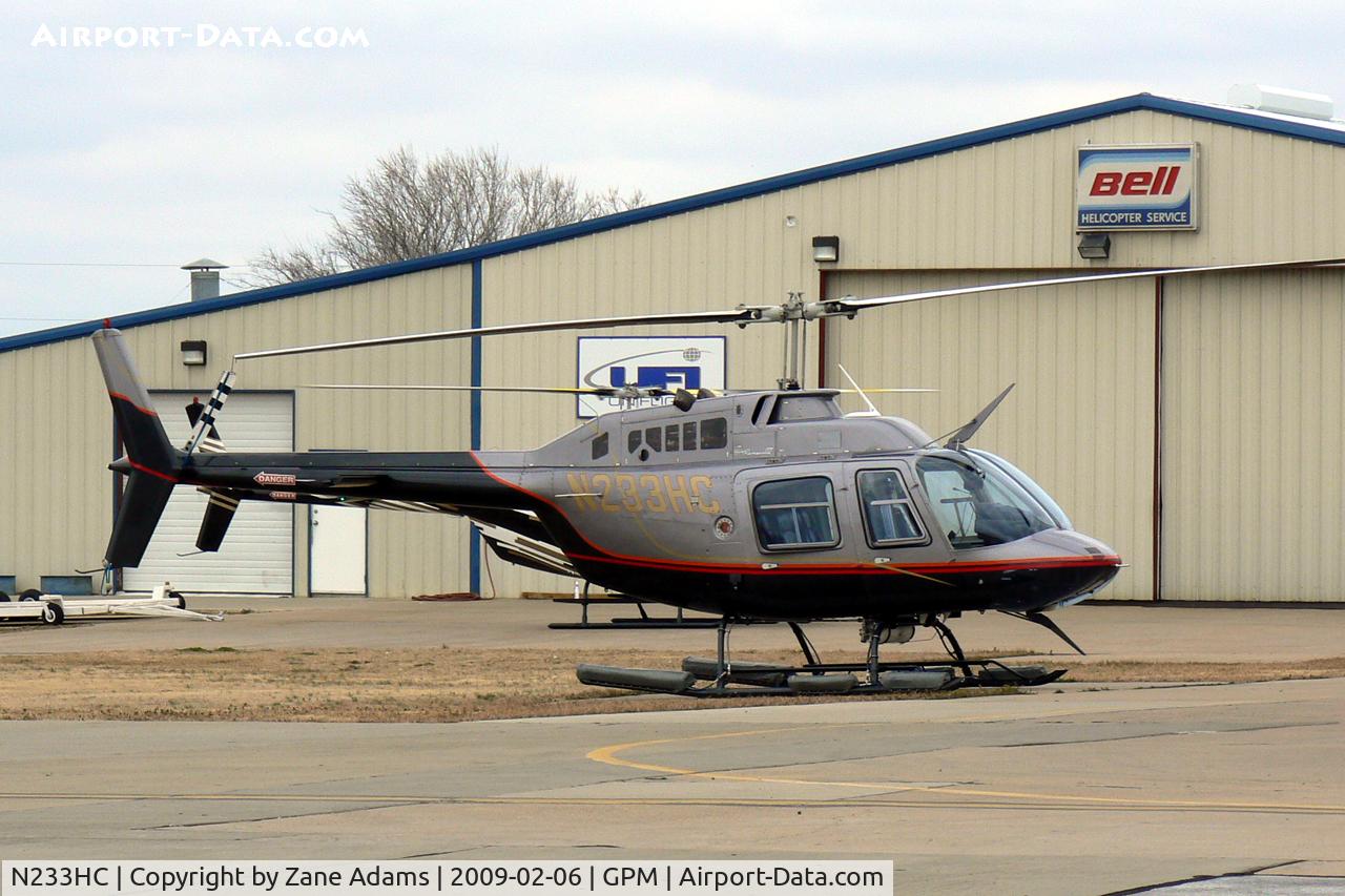 N233HC, 2000 Bell 206B JetRanger III C/N 4533, At Grand Prairie Municipal