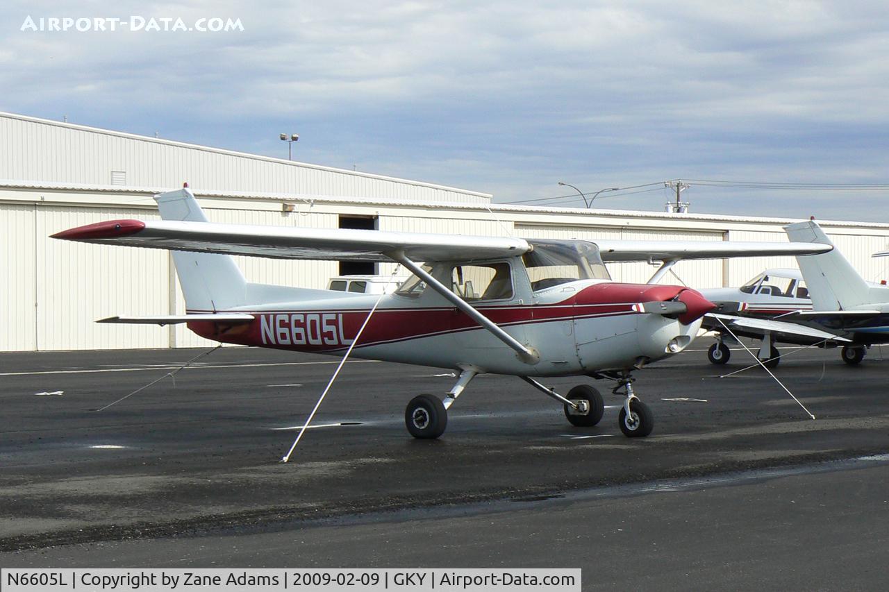 N6605L, 1980 Cessna 152 C/N 15284459, At Arlington Municipal