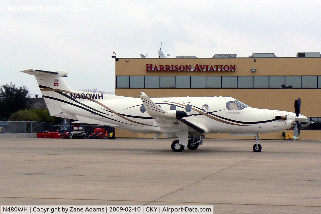 N480WH, 2002 Pilatus PC-12/45 C/N 480, At Arlington Municipal