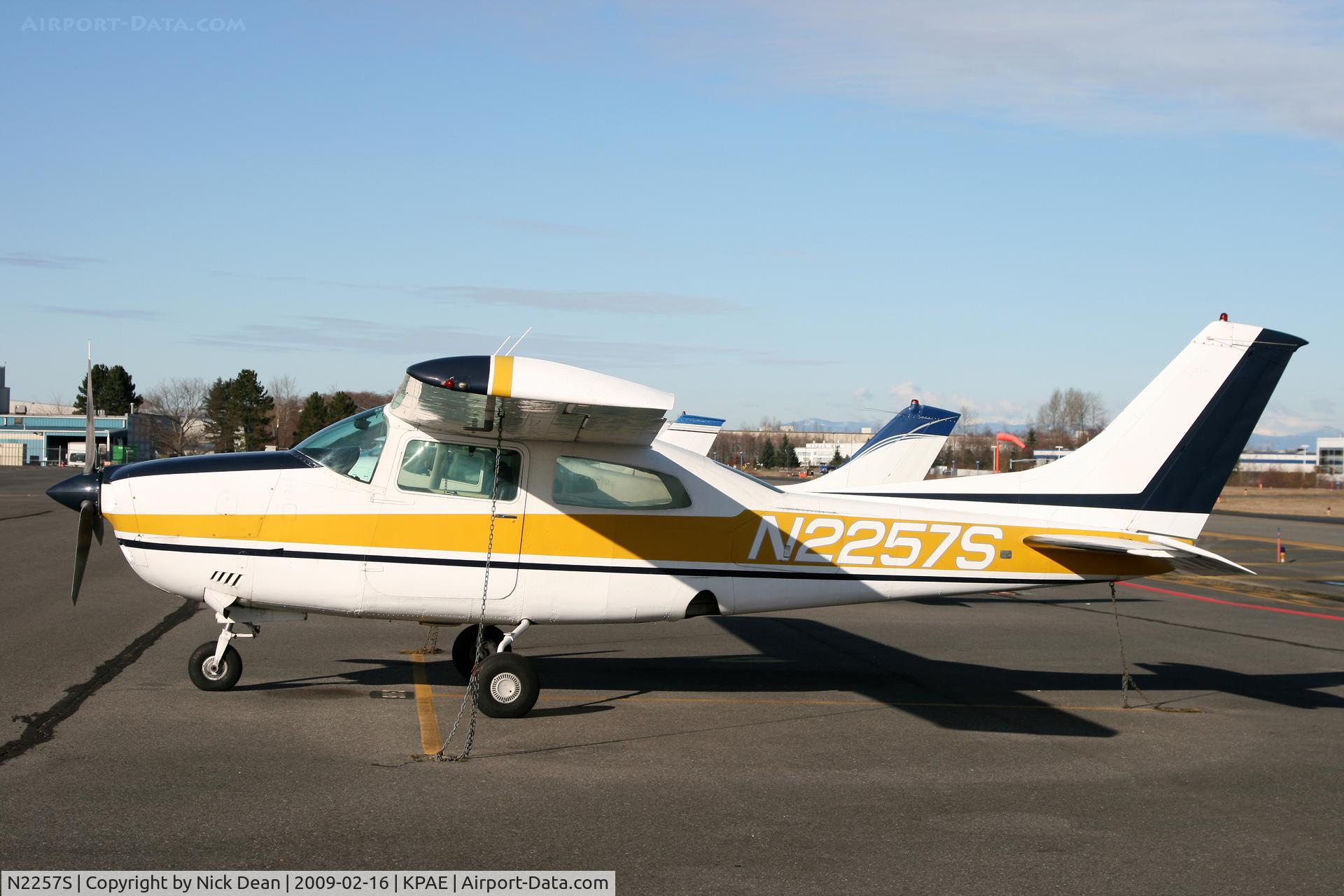 N2257S, 1976 Cessna T210L Turbo Centurion C/N 21061201, KPAE