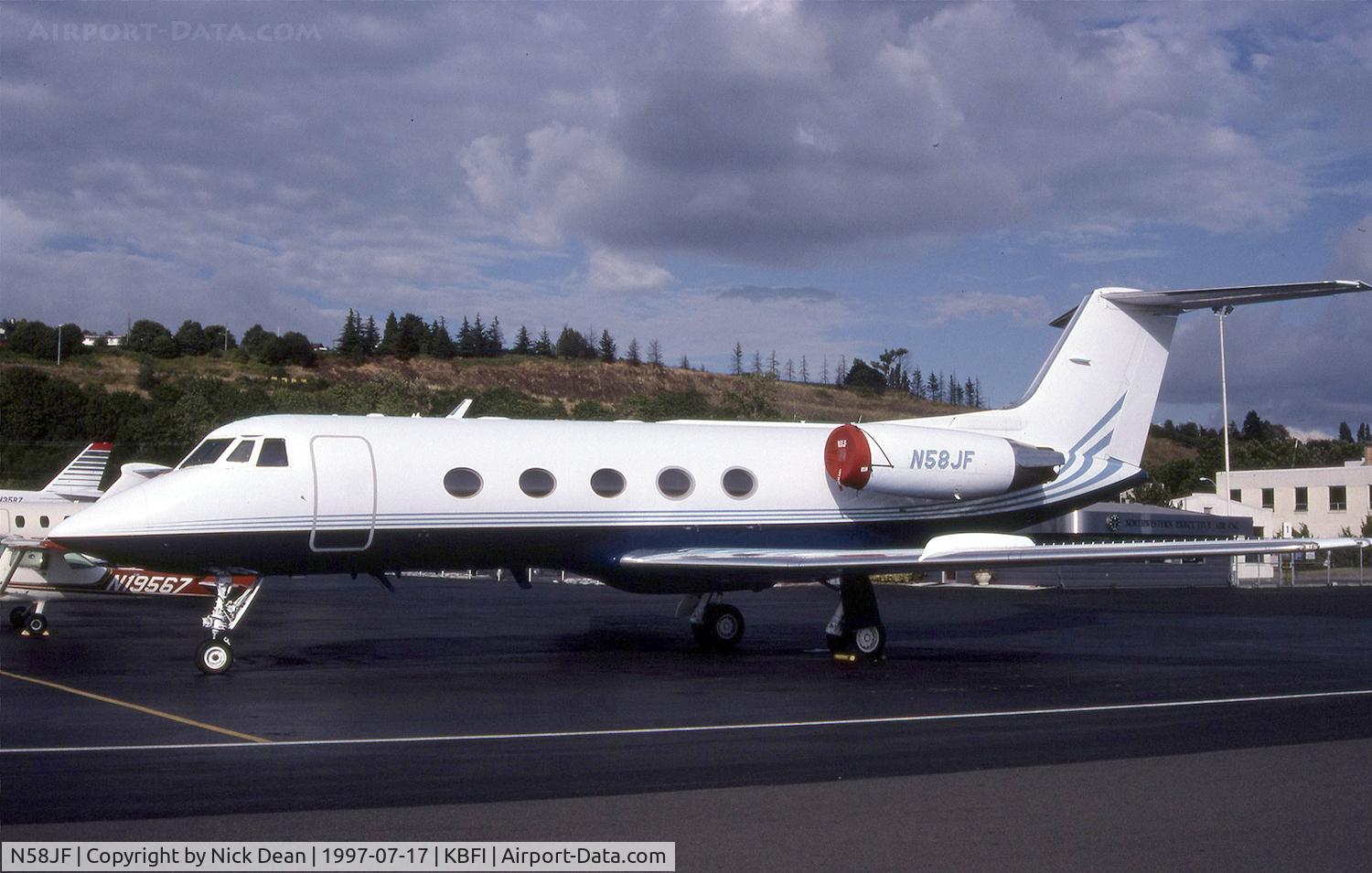 N58JF, 1969 Grumman G-1159 Gulfstream II C/N 65, KBFI