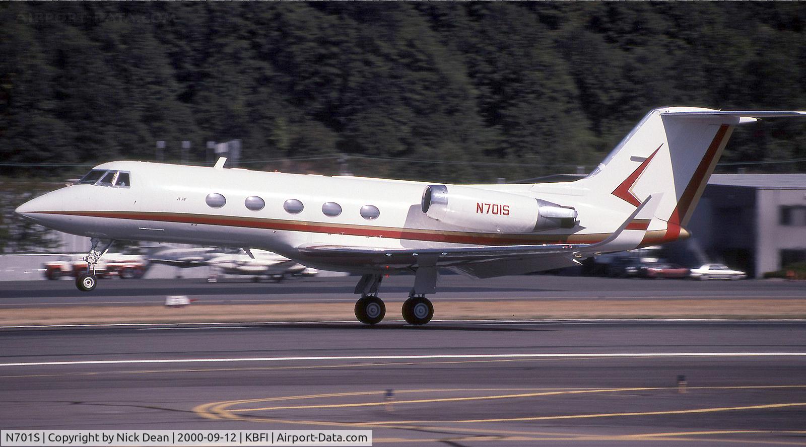 N701S, 1969 Grumman G-1159 Gulfstream II C/N 69, KBFI