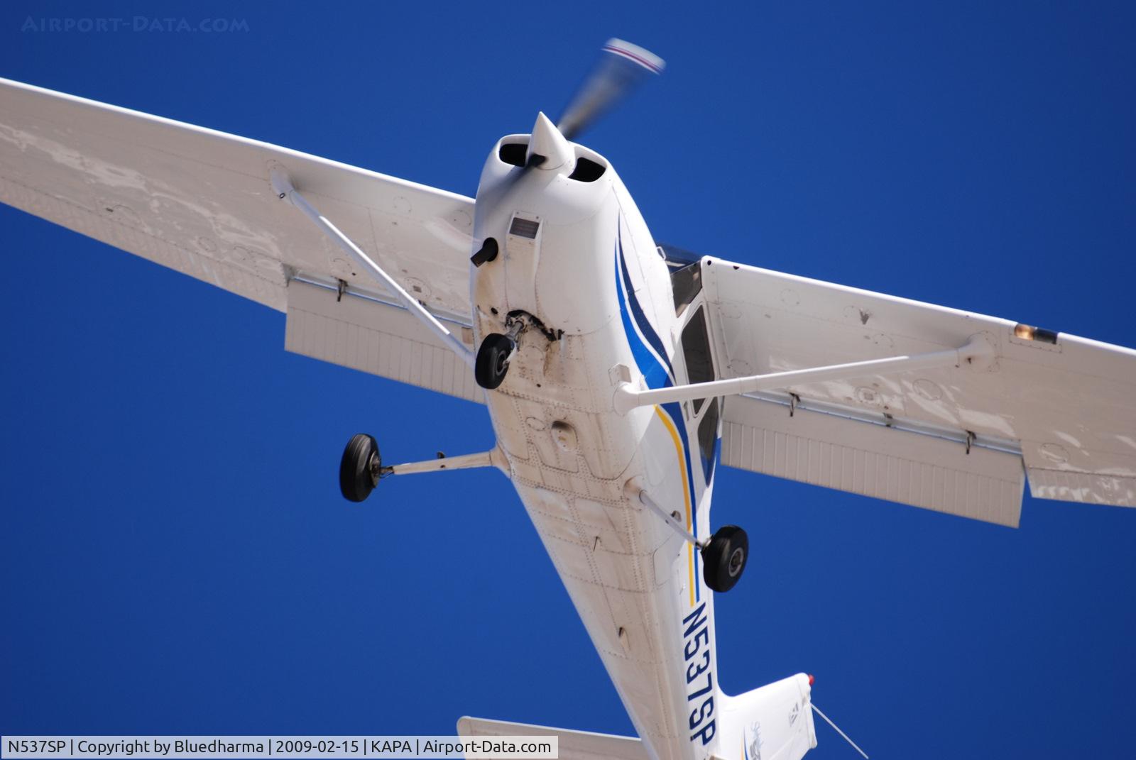 N537SP, 2000 Cessna 172S C/N 172S8393, On final approach to 17L.
