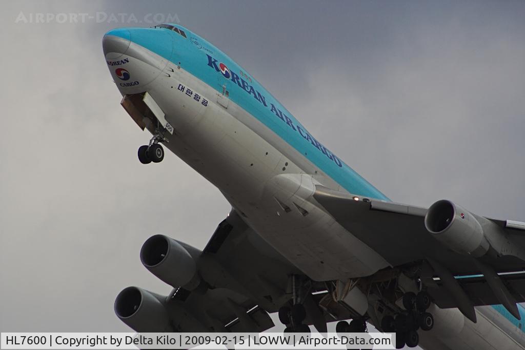 HL7600, 2004 Boeing 747-4B5F/SCD C/N 33945, Koean Air Cargo