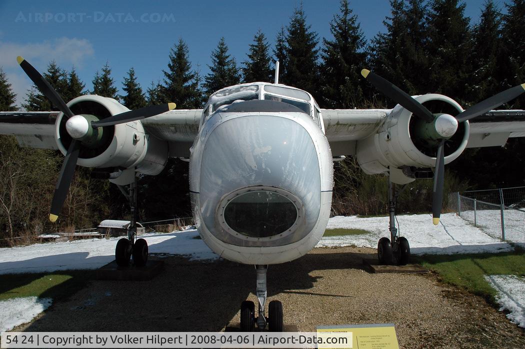 54 24, Hunting Percival P-66 Pembroke C54 C/N PAC/66/1016, at museum Hermeskeil, Germany