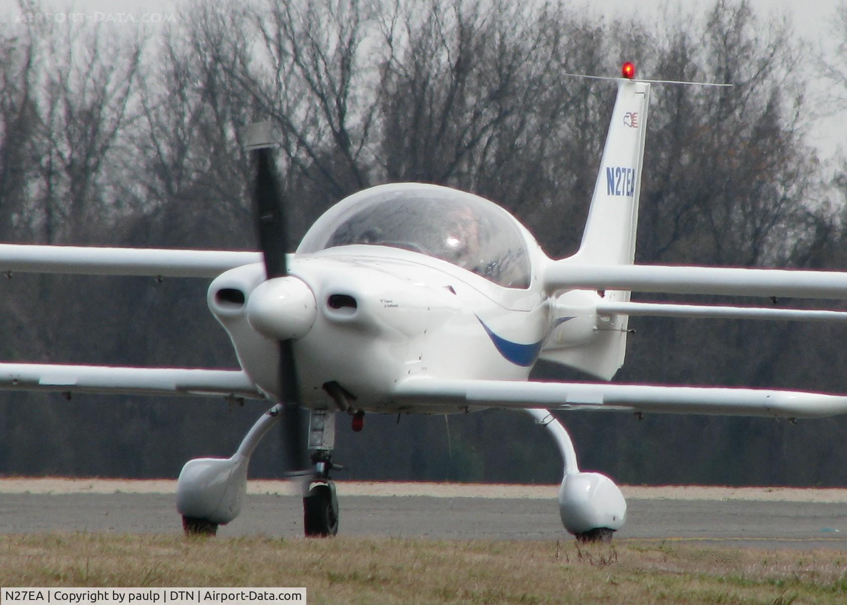N27EA, 1999 Eagle Aircraft Eagle 150B C/N 028, On taxiway Foxtrot heading to runway 14 at the Downtown Shreveport airport.
