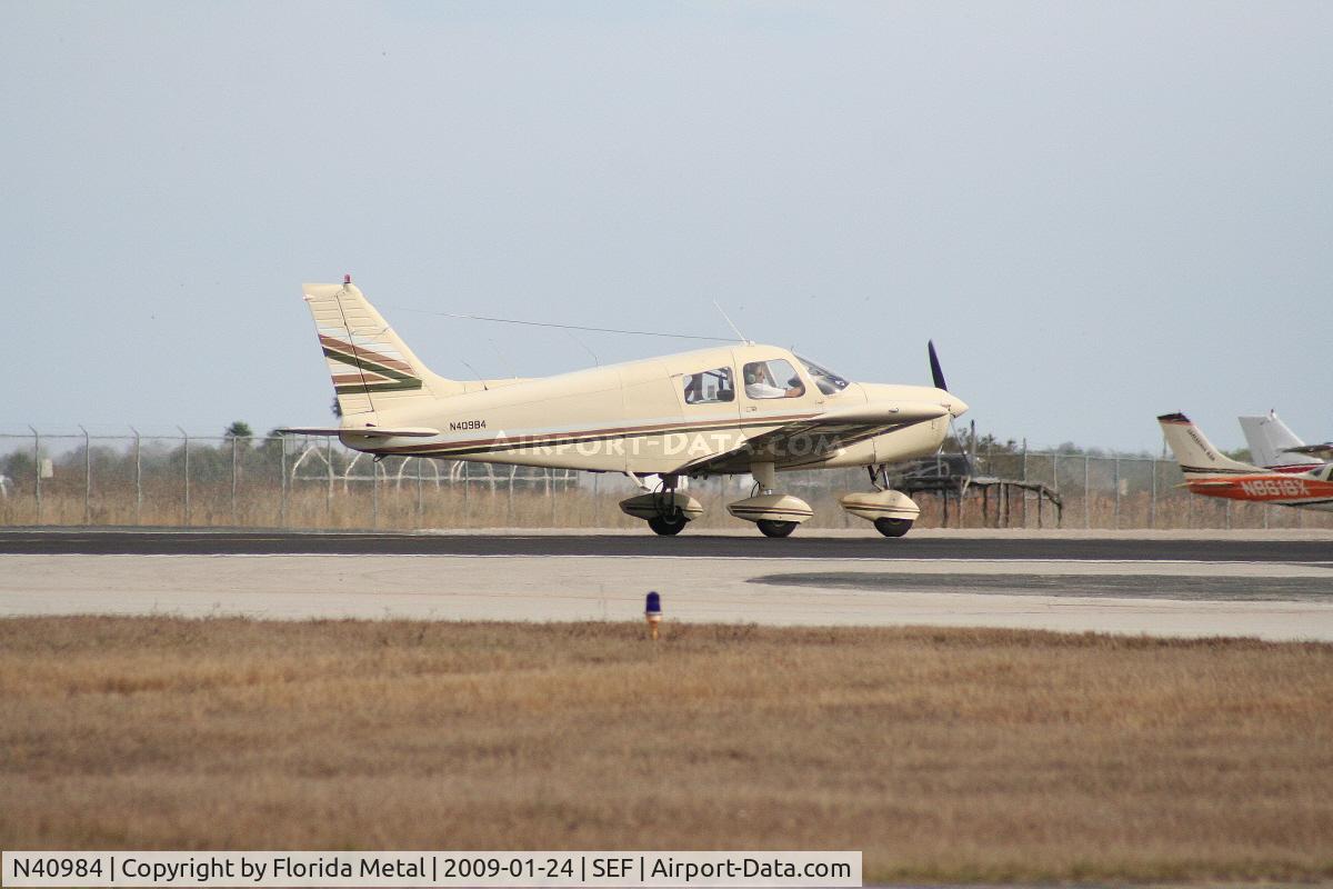 N40984, 1973 Piper PA-28-140 Cherokee C/N 28-7425199, Piper PA-28-140 built 1973