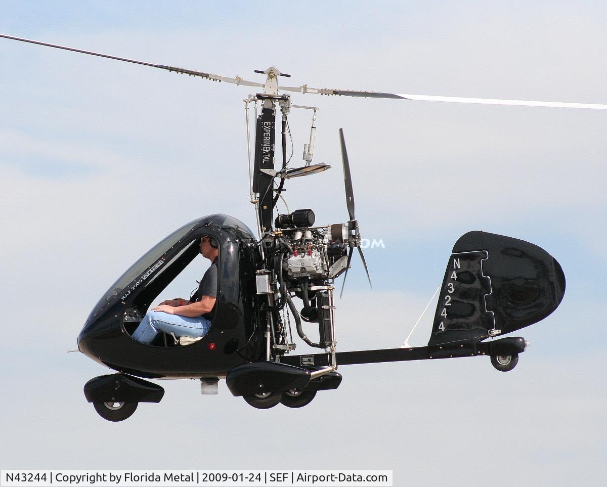 N43244, 2005 RAF 2000 C/N H2-03-14-597, Roberts 2000 Gyrocopter
