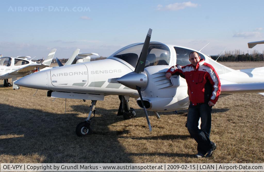 OE-VPY, 2005 Diamond DA-42 Twin Star C/N 42.055, Diamond Da-42 Twin Star  vs.  Austrianspotter Grundl Markus