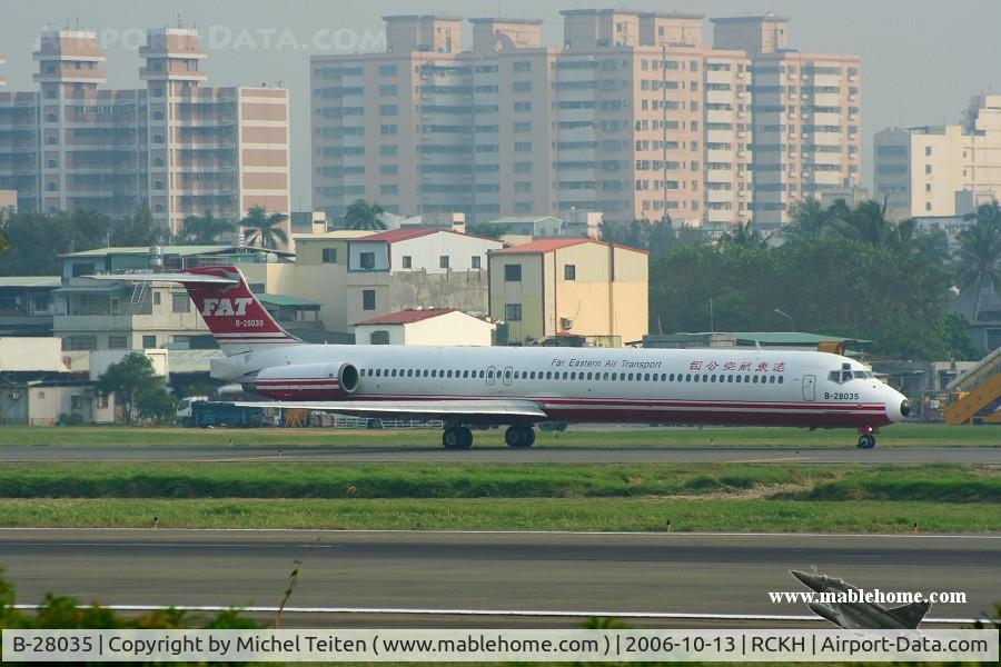B-28035, 1995 McDonnell Douglas MD-82 (DC-9-82) C/N 53480/2127, Far Eastern Air Transport
