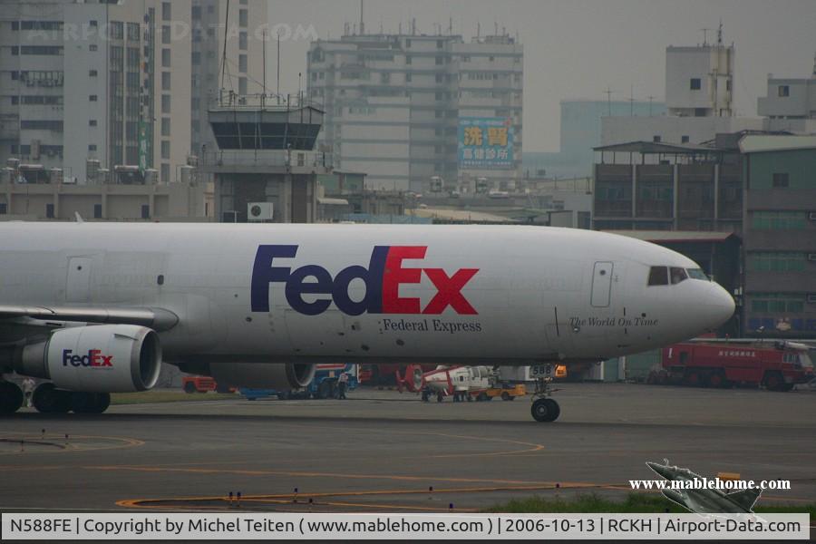 N588FE, 1992 McDonnell Douglas MD-11F C/N 48490, Fedex