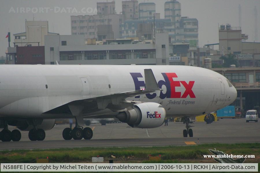 N588FE, 1992 McDonnell Douglas MD-11F C/N 48490, Fedex