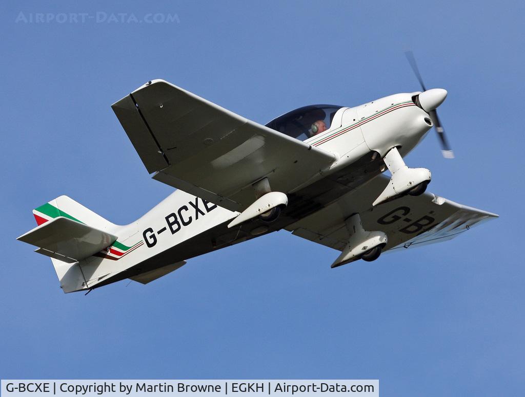 G-BCXE, 1975 Robin DR-400-108  Dauphin 2+2 C/N 1015, Climbing away from Headcorn.