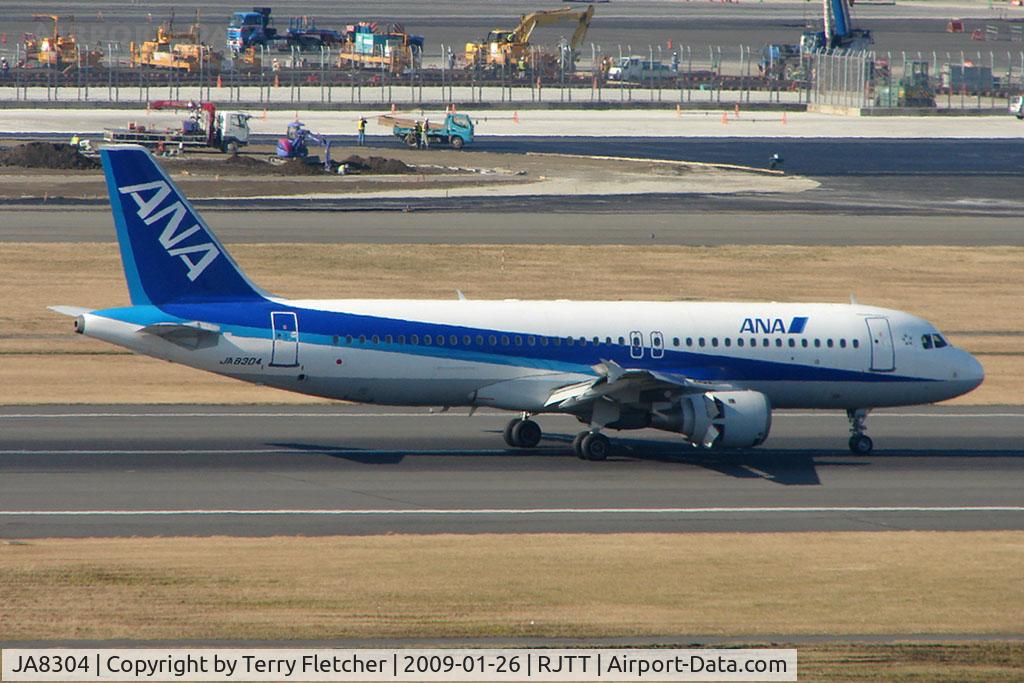 JA8304, Airbus A320-211 C/N 0531, ANA A320 at Haneda