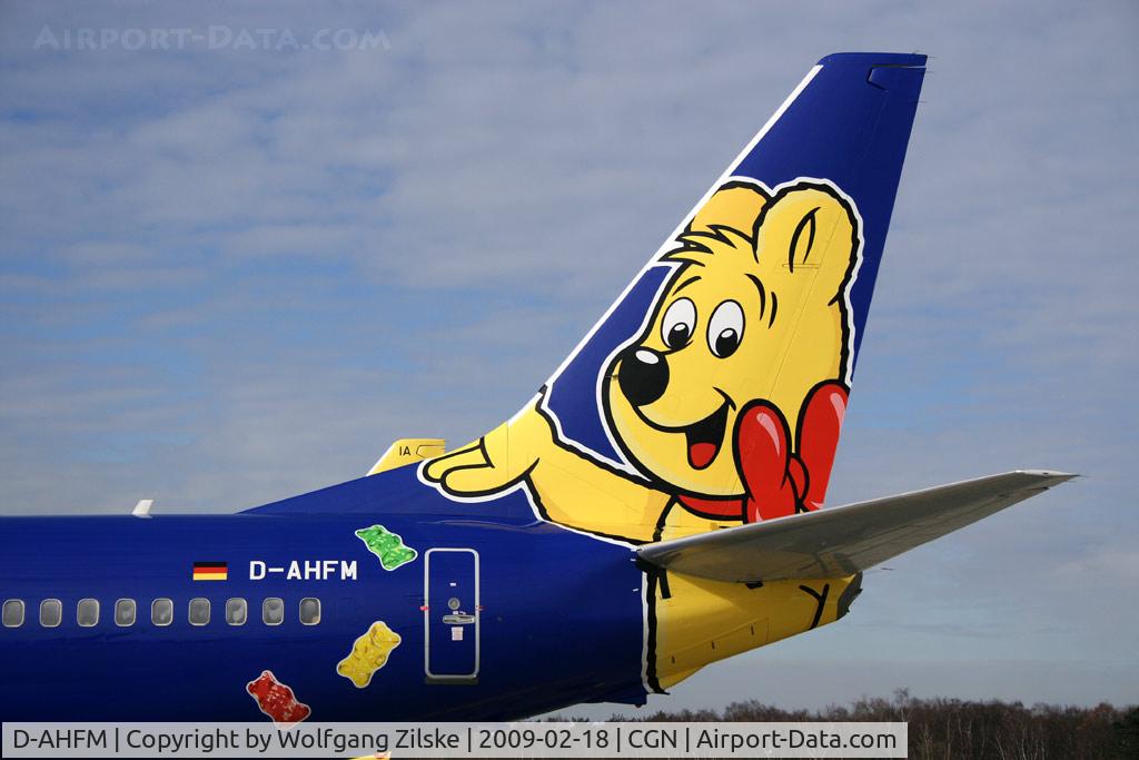 D-AHFM, 2000 Boeing 737-8K5 C/N 27986, visitor