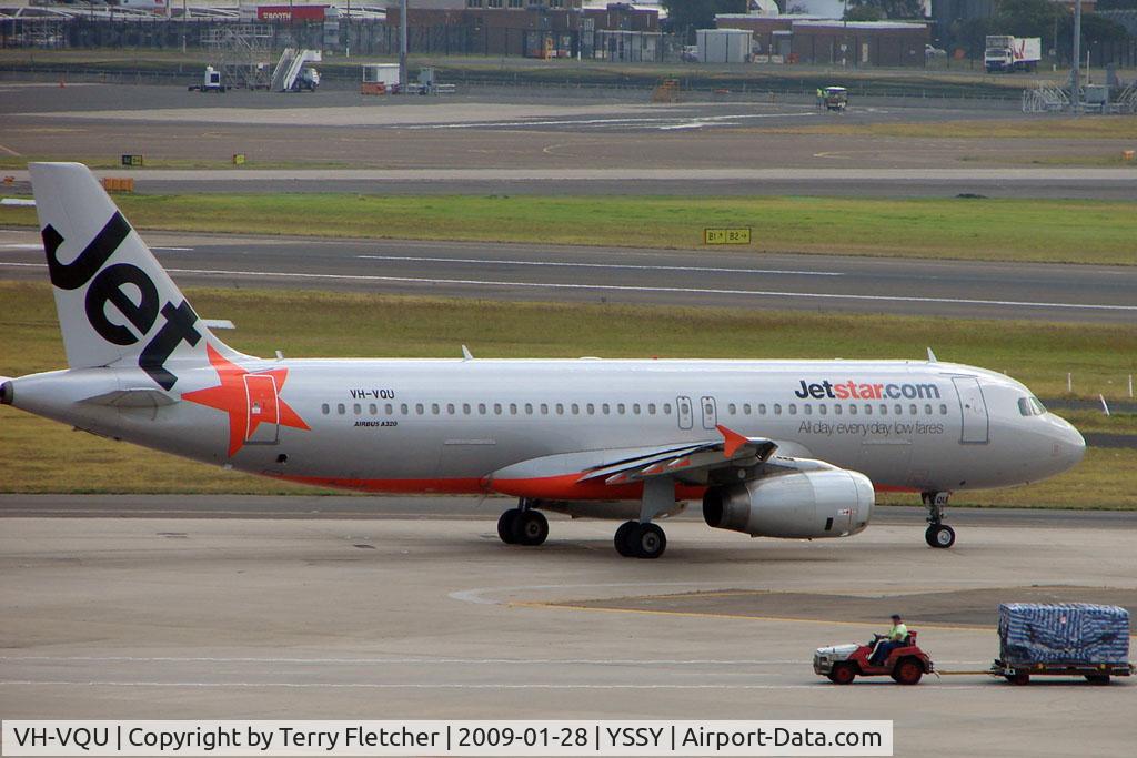 VH-VQU, 2005 Airbus A320-232 C/N 2455, Jetstar A320 at Sydney
