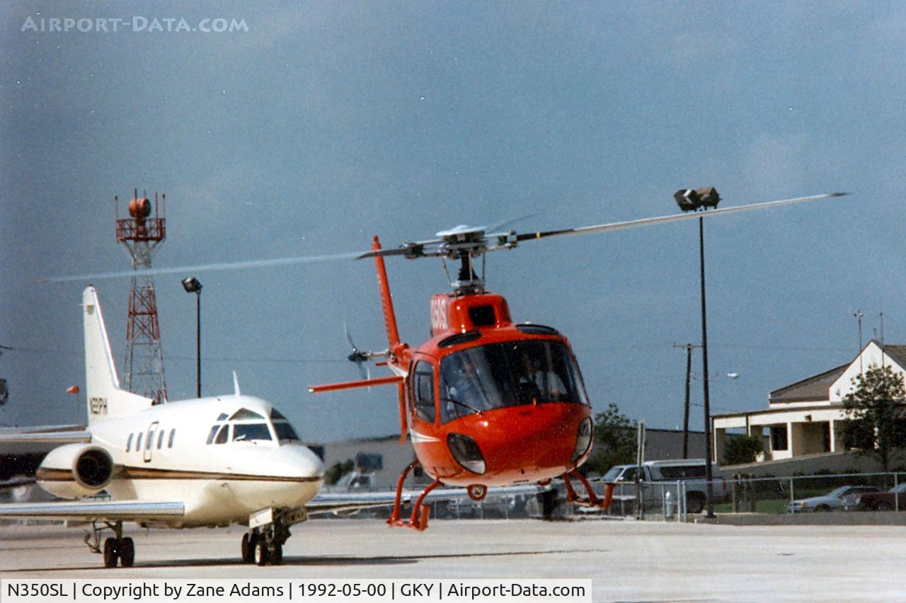 N350SL, Eurocopter AS-350BA Ecureuil C/N 2782, At Arlington Municipal