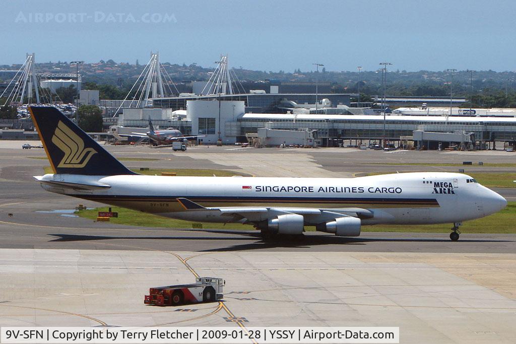 9V-SFN, 2004 Boeing 747-412F/SCD C/N 32899, Singapore Cargo B747F at Sydney