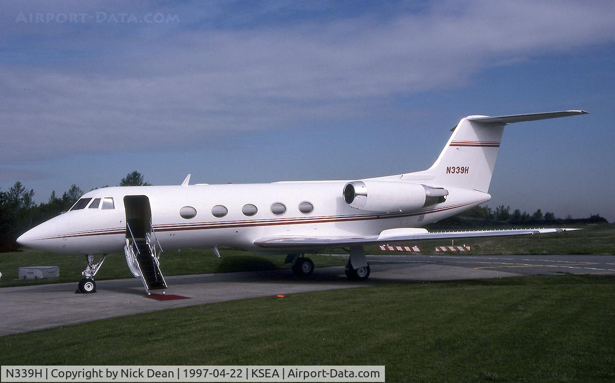 N339H, 1974 Grumman G-1159 Gulfstream II C/N 145, KSEA