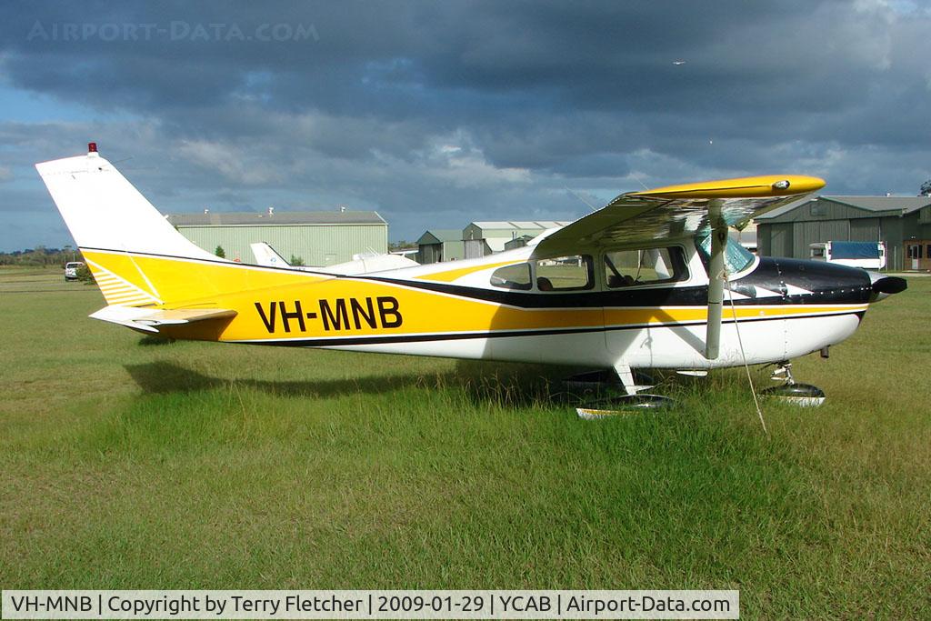 VH-MNB, 1960 Cessna 182C Skylane C/N 52615, Cessna 182C at Caboolture, QLD