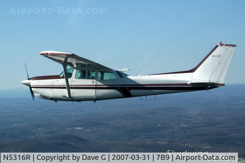 N5316R, 1979 Cessna 172RG Cutlass RG C/N 172RG0053, Air to air shot of 16R