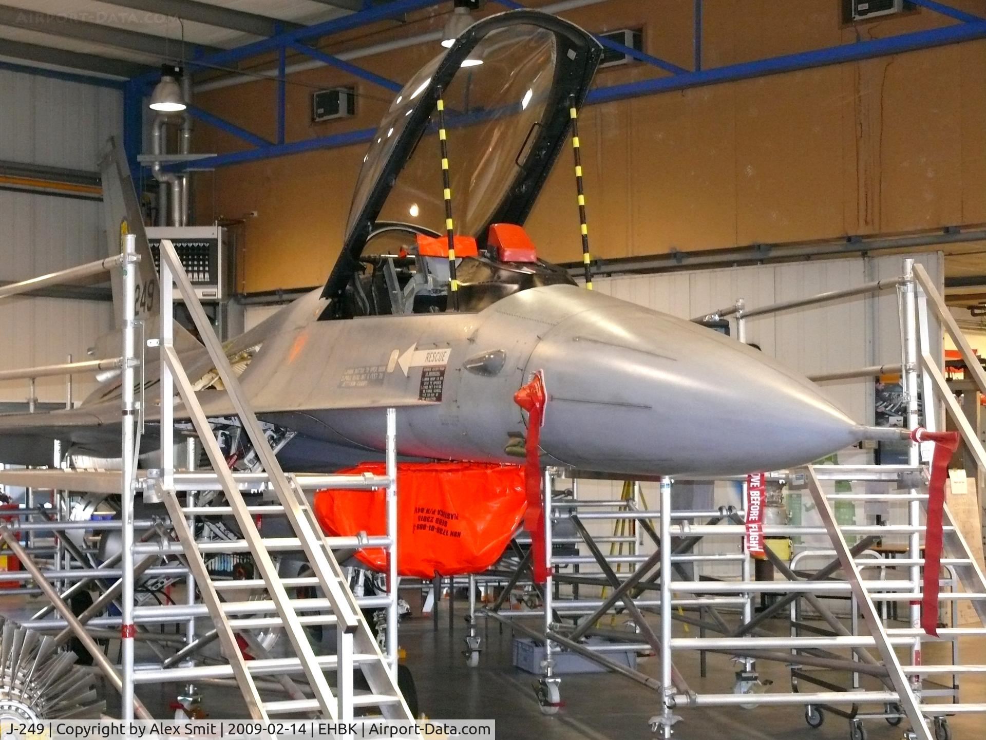 J-249, 1978 Fokker F-16A Fighting Falcon C/N 6D-38, General Dynamics F-16A Fighting Falcon J-249 Royal Netherlands Air Force instructional airframe at Leeuwenborgh opleidingen at Maastricht Airport
