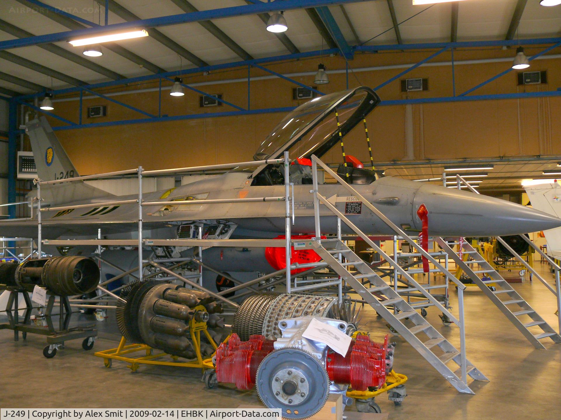 J-249, 1978 Fokker F-16A Fighting Falcon C/N 6D-38, General Dynamics F-16A Fighting Falcon J-249 Royal Netherlands Air Force instructional airframe at Leeuwenborgh opleidingen at Maastricht Airport
