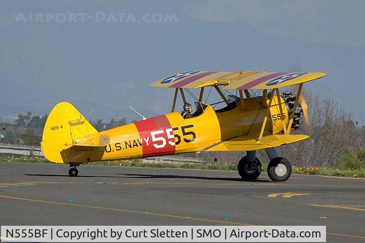N555BF, 1941 Boeing A75N1(PT17) C/N 75-2305, Waiting for takeoff at SMO